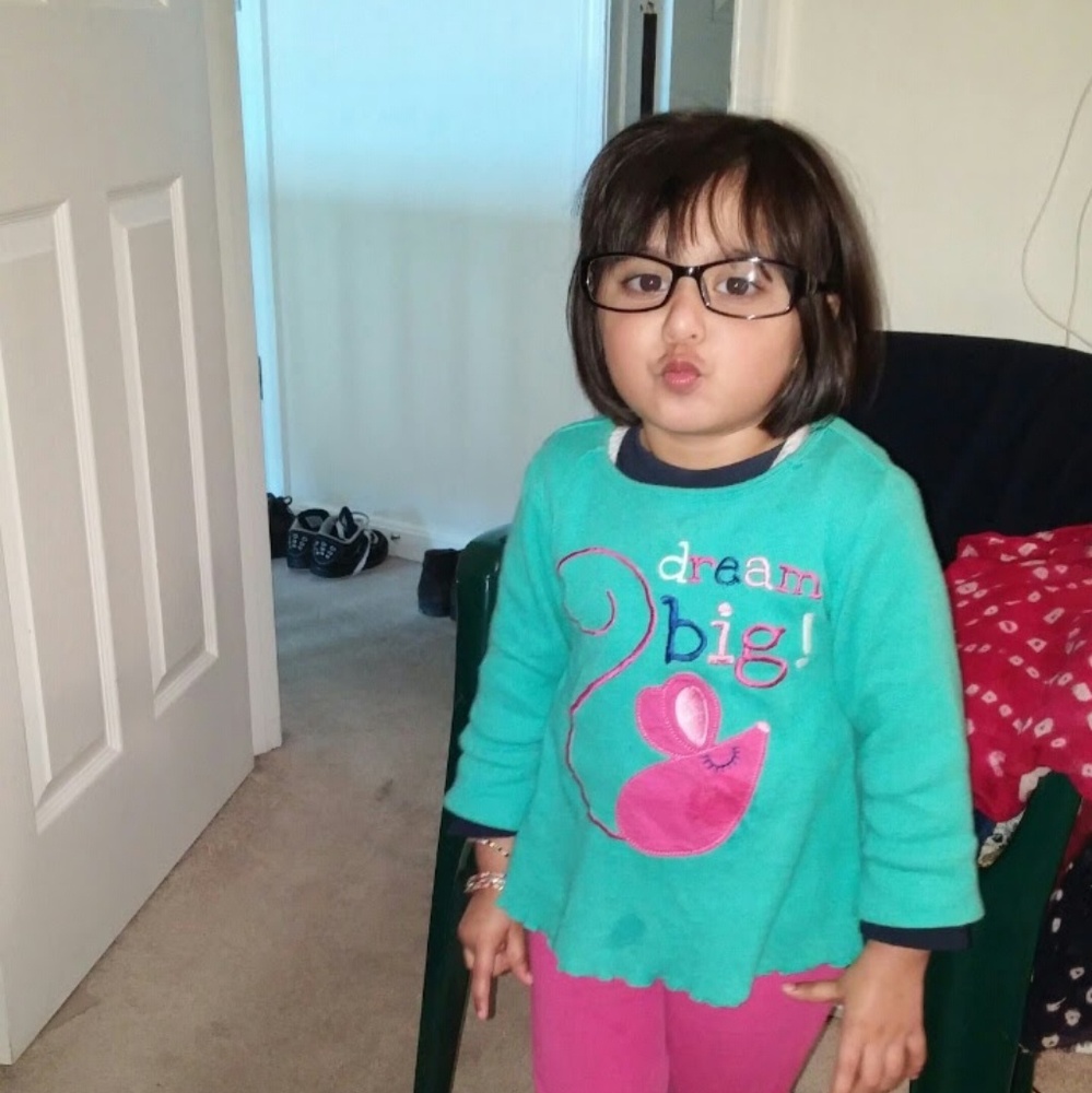 Meet your Posher, Ma